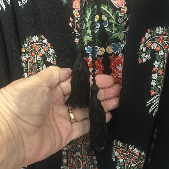 Bila, Multi-Colored Boho Paisley Crepe Top, 3/4 Ruffle Sleeve, Medium - Picture 4 of 5